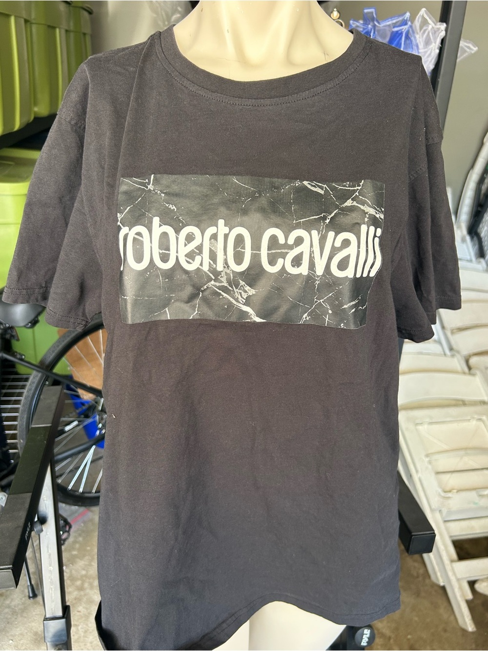 Men’s Roberto Cavalli Black Tshirt size XL as is condition